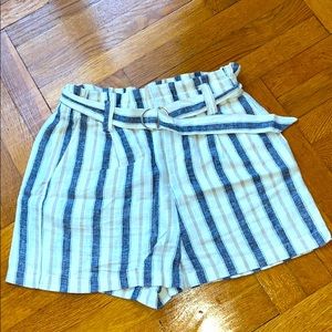 Striped Short with Fabric Belt